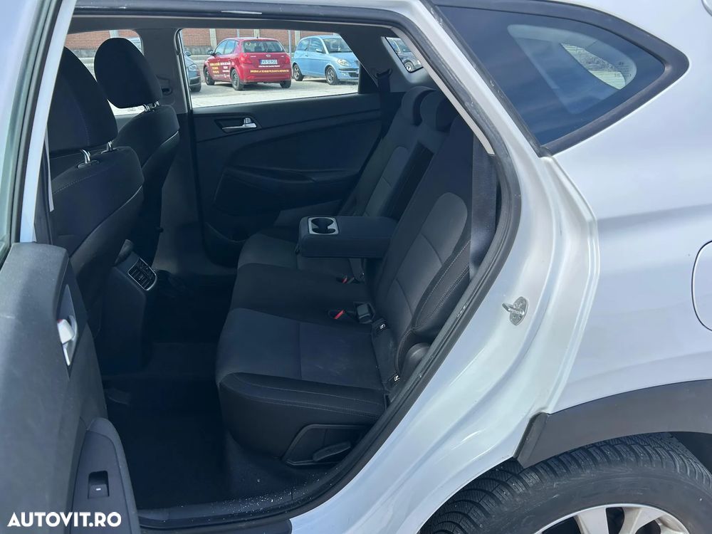 Hyundai Tucson 1.6 GDI 2WD DCT Advantage - 16