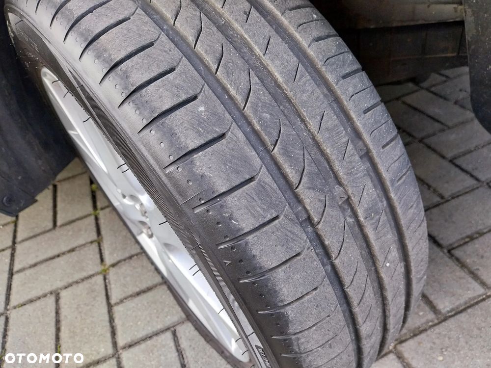 Mazda 2 1.3 Exclusive - 27