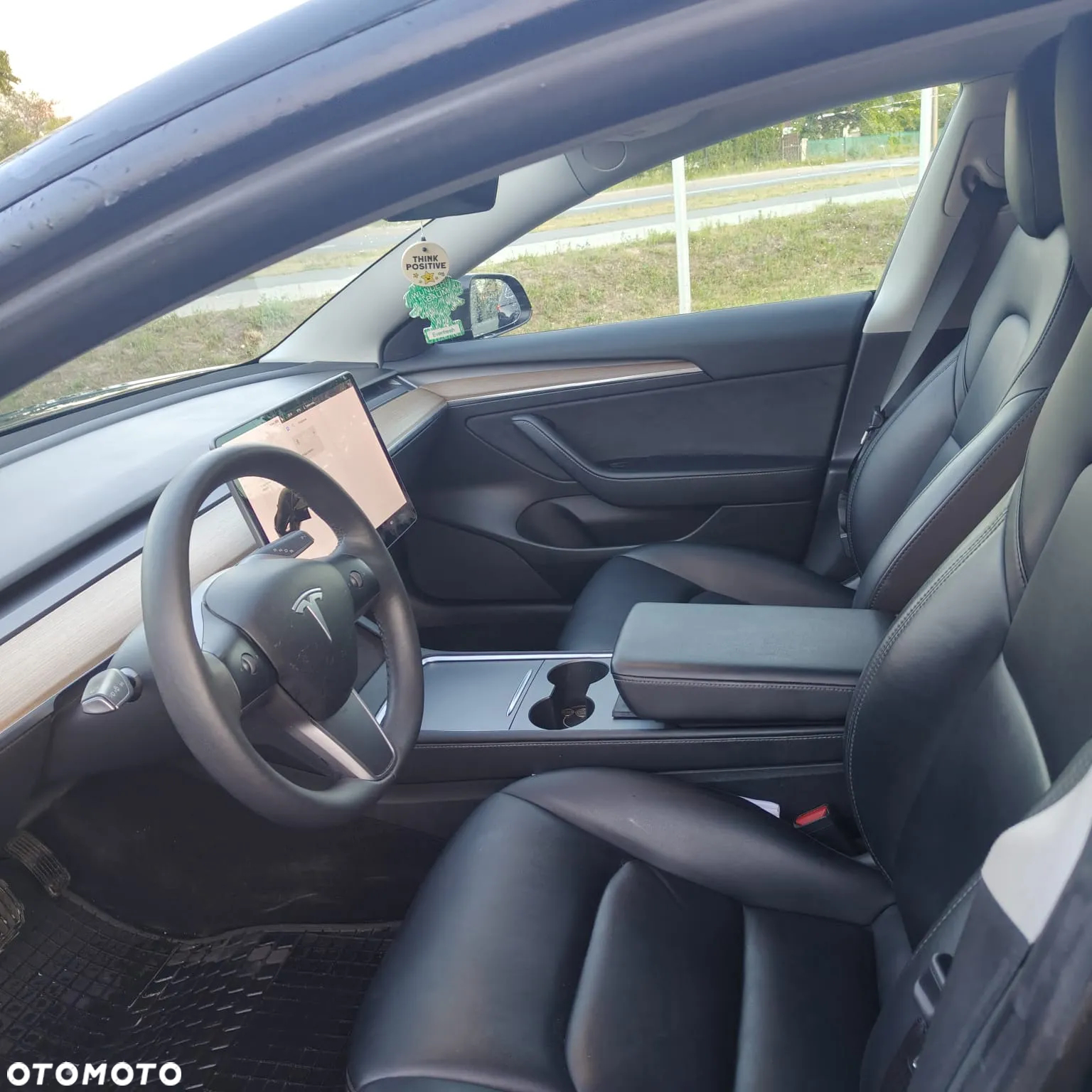 Tesla Model 3 Performance AWD - 6