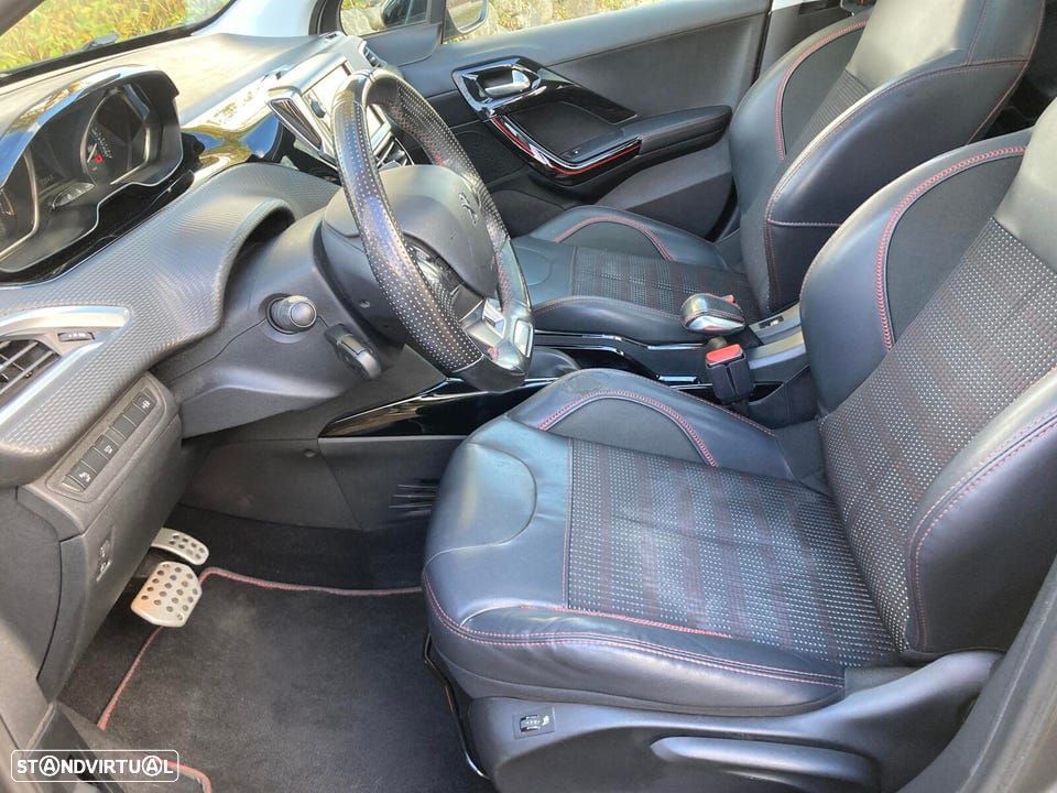 Peugeot 2008 82 e-VTI ETG5 Allure - 3