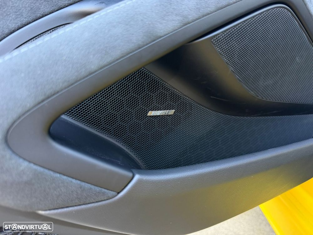 Porsche 718 Cayman GT4 RS - 17