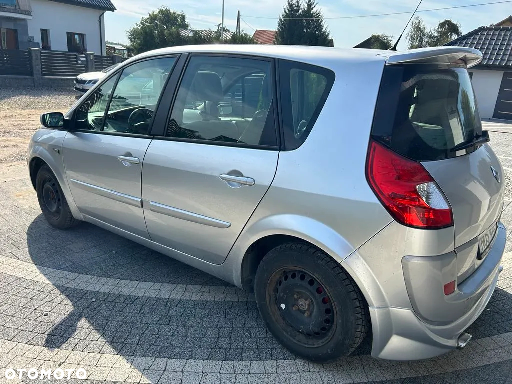 Renault Scenic - 15