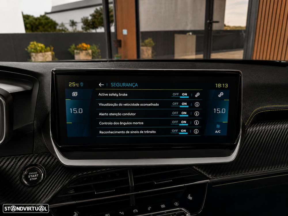 Peugeot e-2008 50 kWh GT Pack - 31