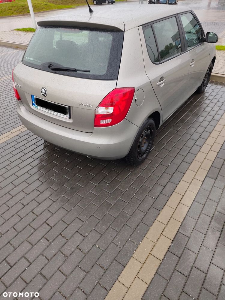 Skoda Fabia 1.4 16V Ambition Plus - 6