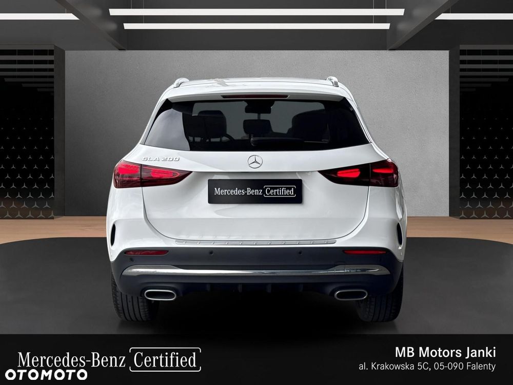 Mercedes-Benz GLA 200 AMG Line - 5