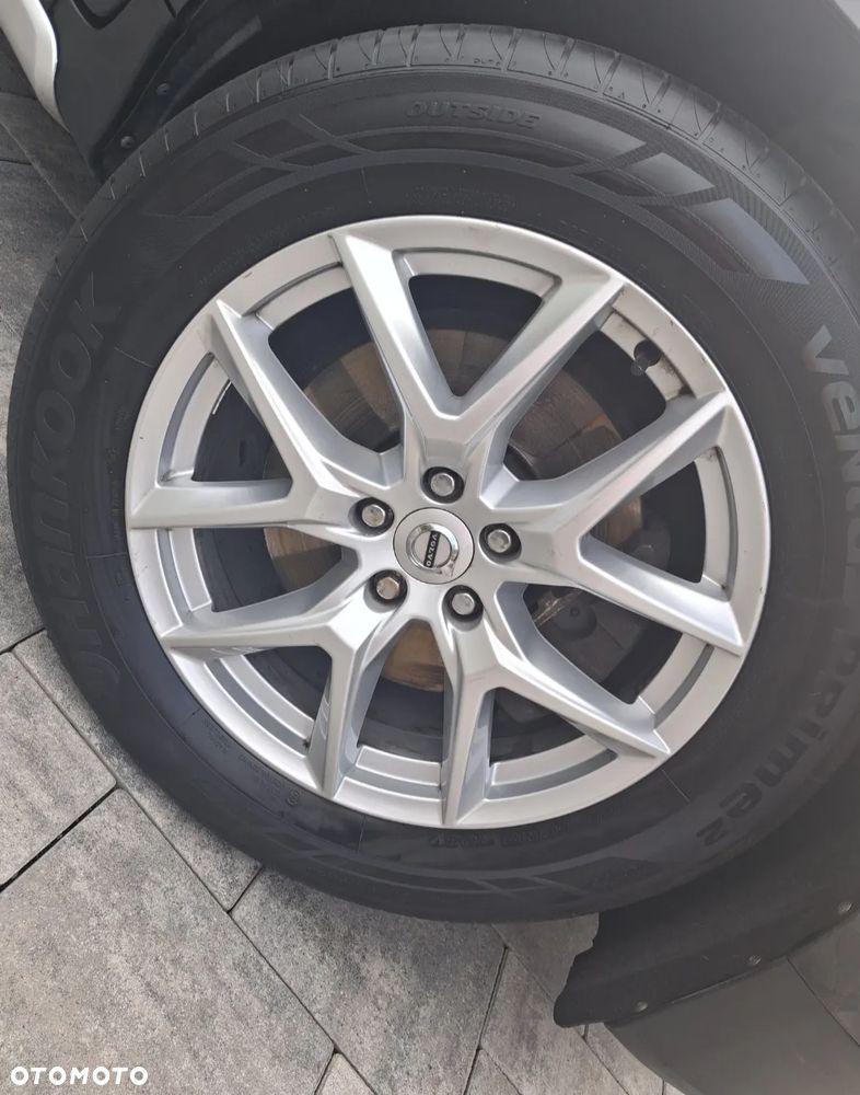 Volvo XC 60 2.4D AWD Momentum - 7