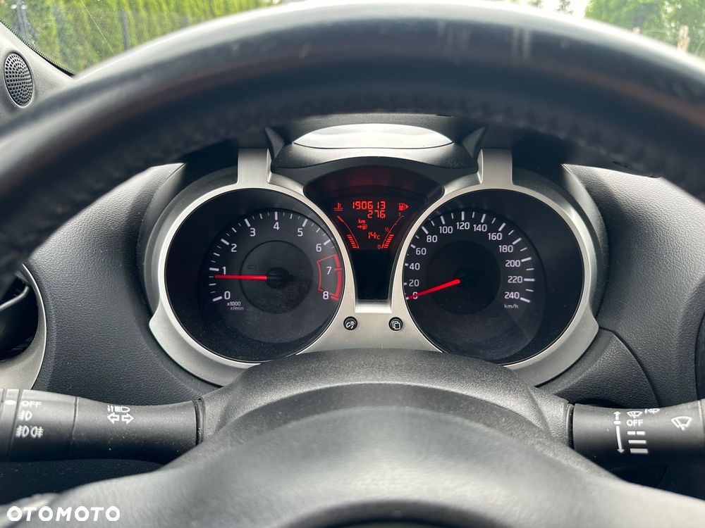 Nissan Juke 1.6 Visia - 33