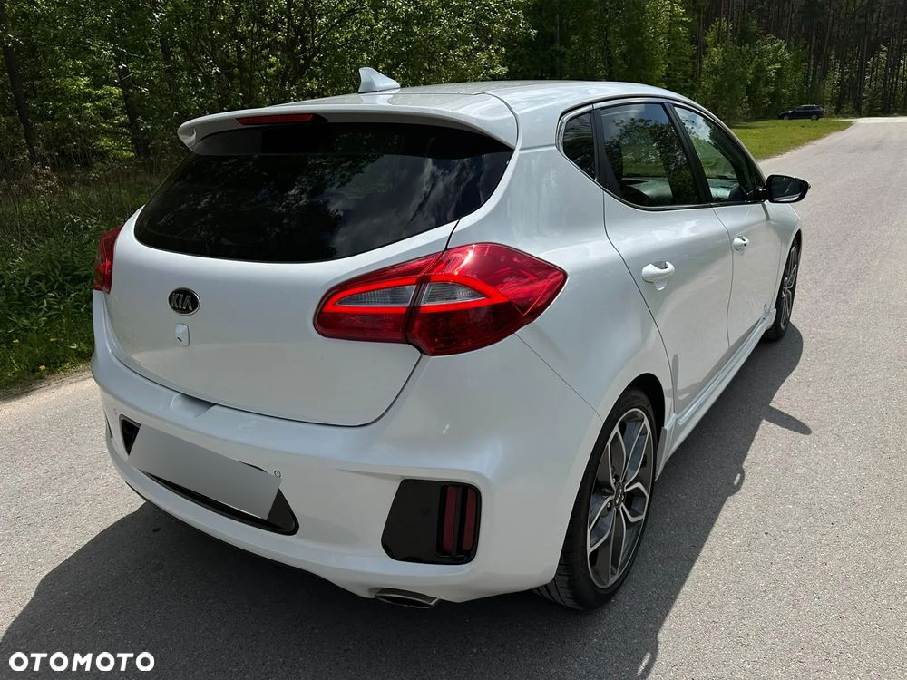 Kia ProCeed 1.6 T-GDI GT - 4