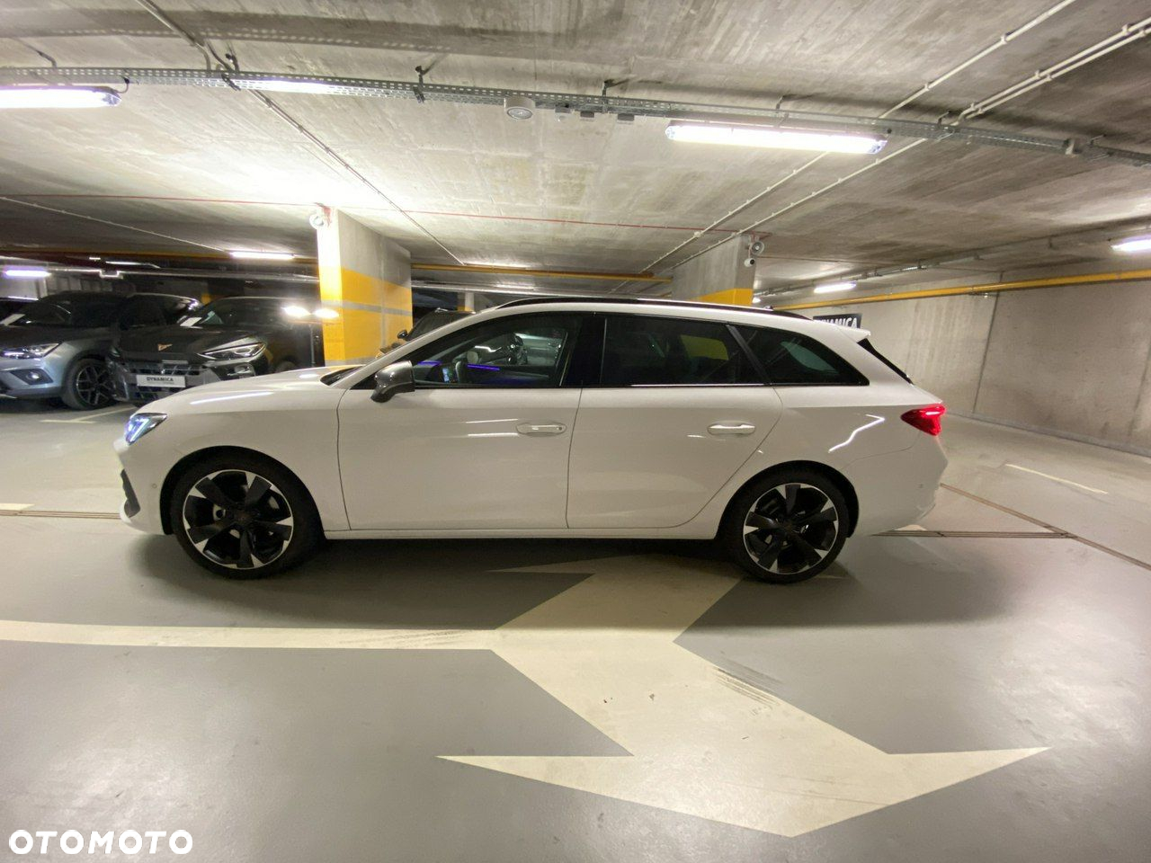 Cupra Leon Sportstourer - 4