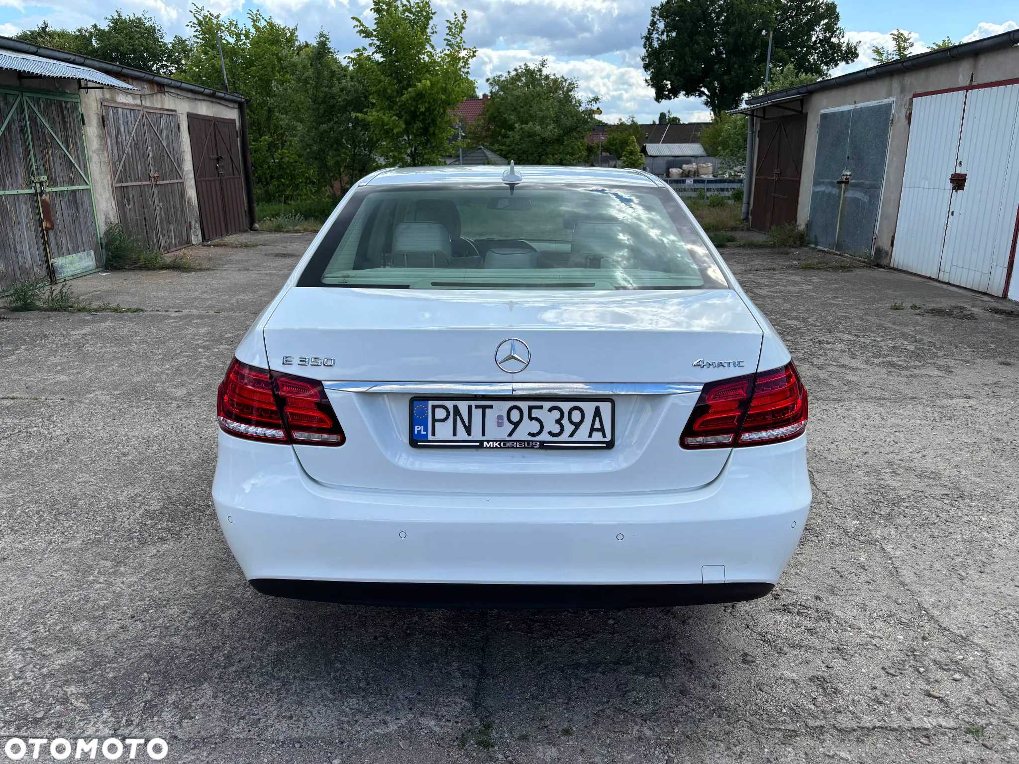 Mercedes-Benz Klasa E 350 T 4Matic 7G-TRONIC Elegance - 7