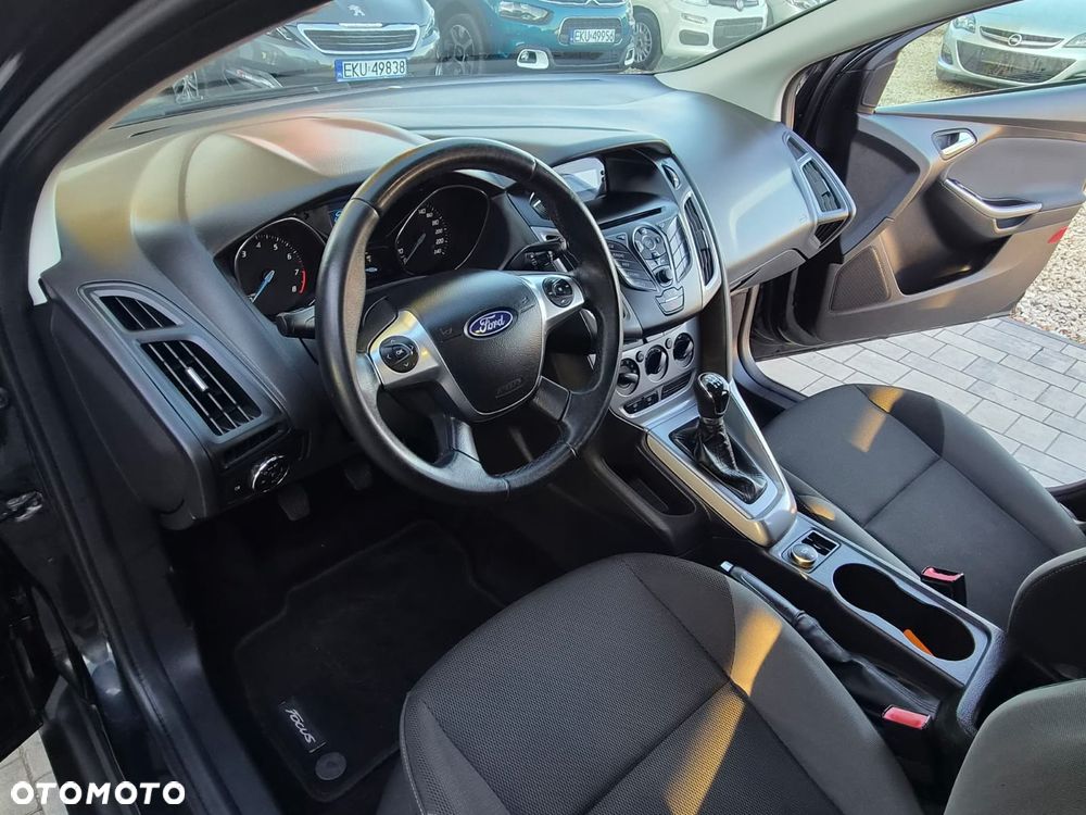 Ford Focus 1.6 TI-VCT Ambiente - 22