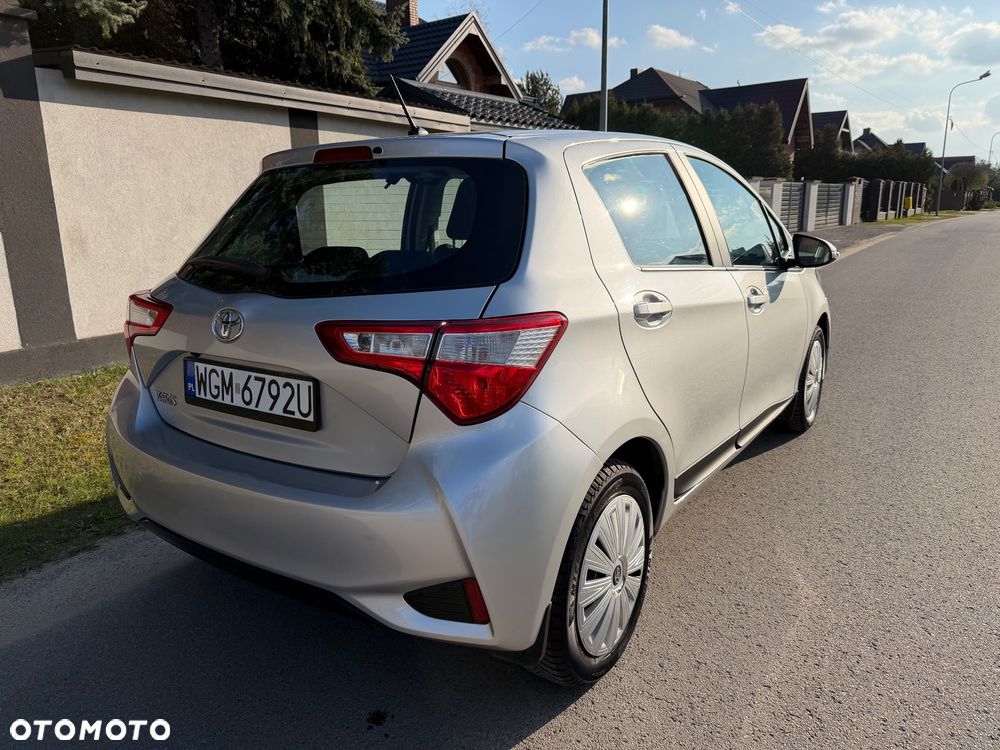 Toyota Yaris 1.0 VVT-i Life - 3