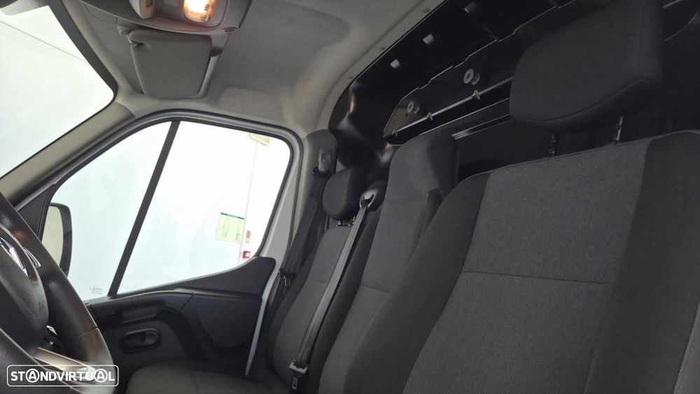 Renault Master 2.3 BlueDCI L4H2 - 10