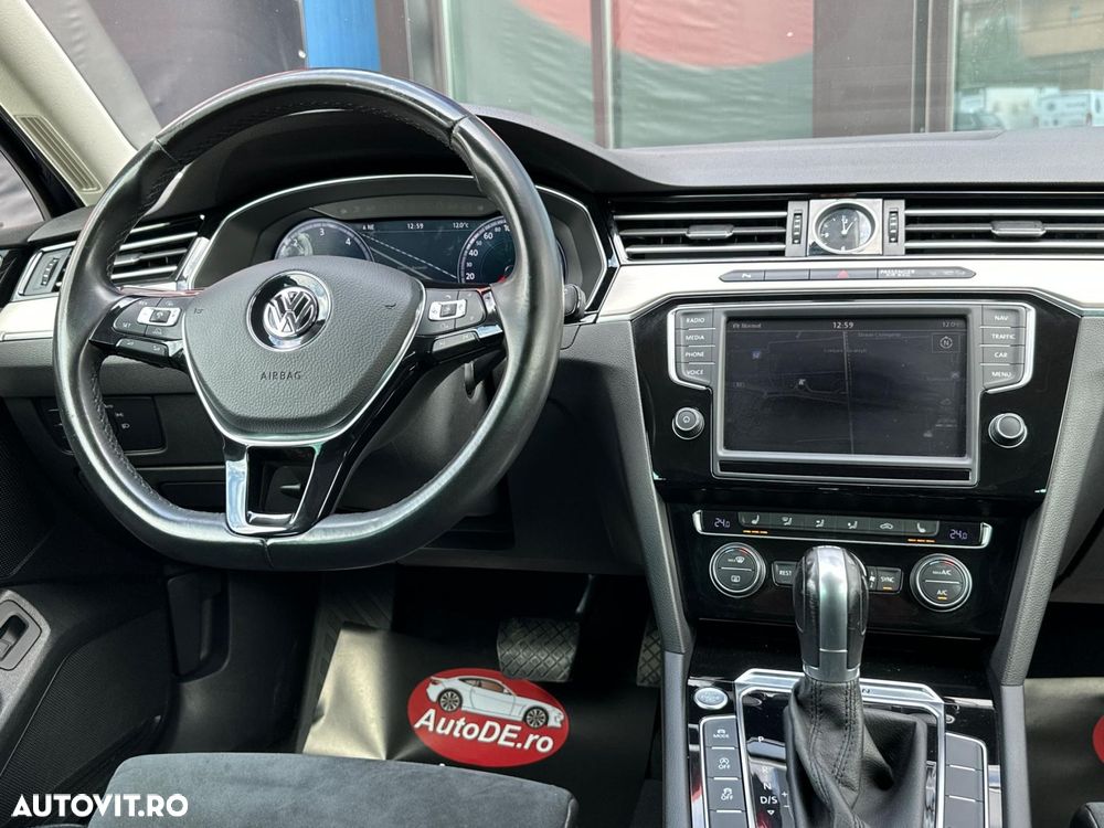 Volkswagen Passat - 6