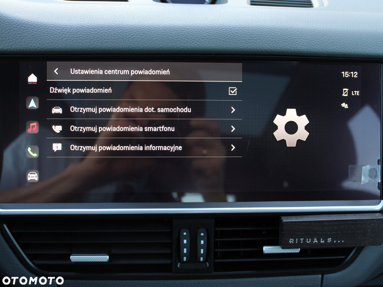 Porsche Cayenne Platinum Edition - 37