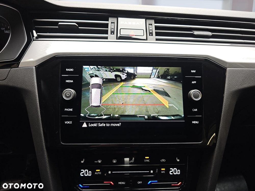 Volkswagen Passat Variant 1.5 TSI EVO Business DSG - 17