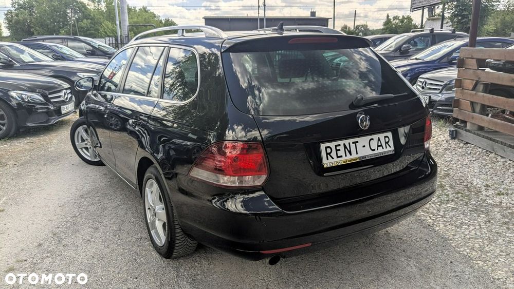 Volkswagen Golf - 38