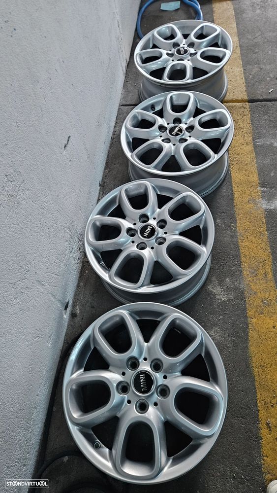 MINI 3 Portas One - 12