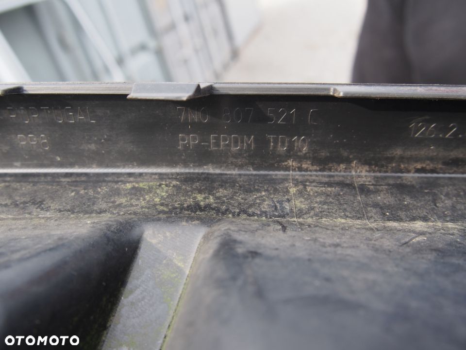 Volkswagen Sharan Spoiler tyl tylny zderzak 10r 4szt. - 3