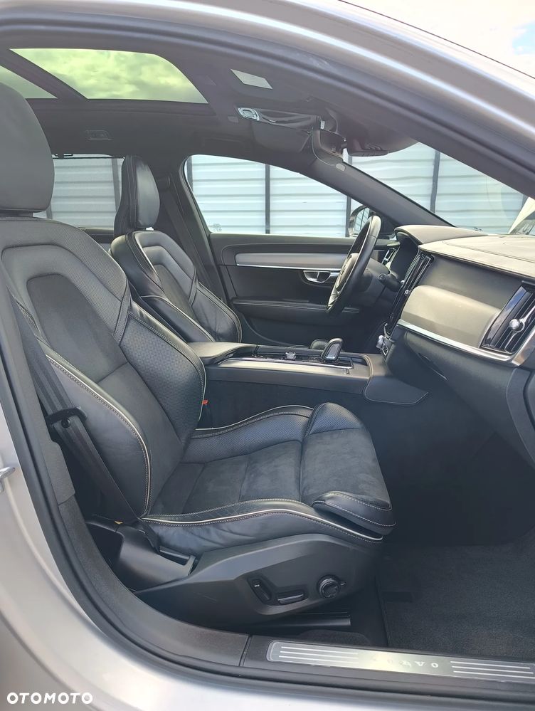 Volvo V90 - 36