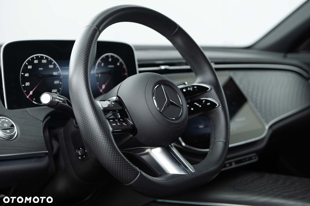 Mercedes-Benz Klasa E 220 d mHEV 4-Matic AMG 9G-Tronic - 21