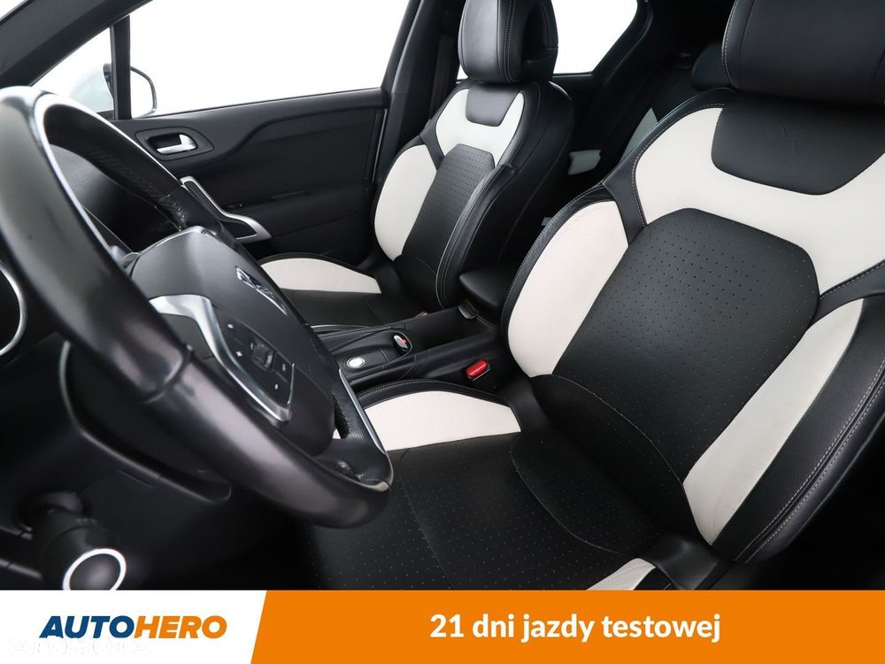 DS Automobiles DS 4 - 10