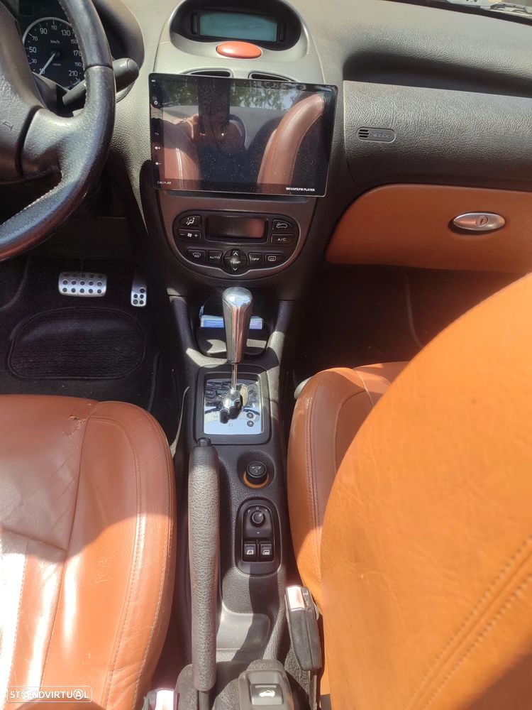 Peugeot 206 CC 110 Auto Roland Garros - 3