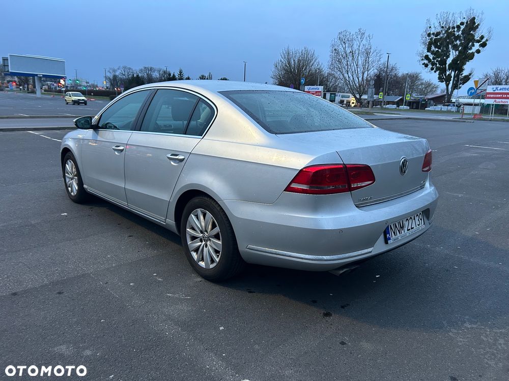 Volkswagen Passat 2.0 TDI DSG BlueMotion Technology Highline - 6