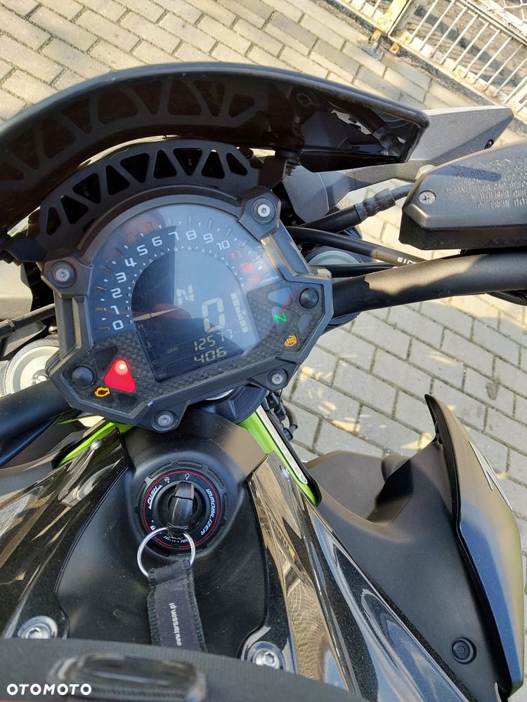 Kawasaki Z 900 - 5