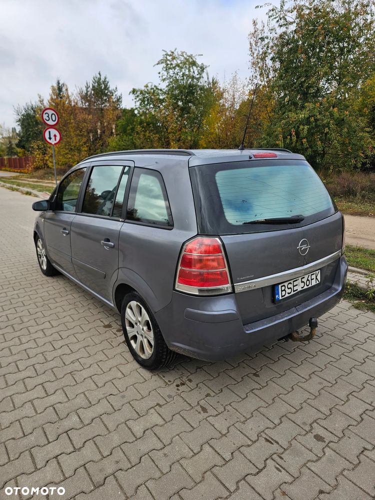 Opel Zafira 1.8 Active - 6