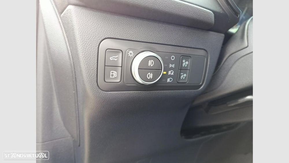 Ford Kuga 2.5 PHEV ST-Line X - 11