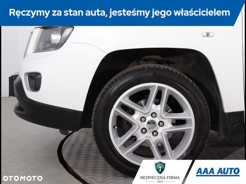 Jeep Compass - 16