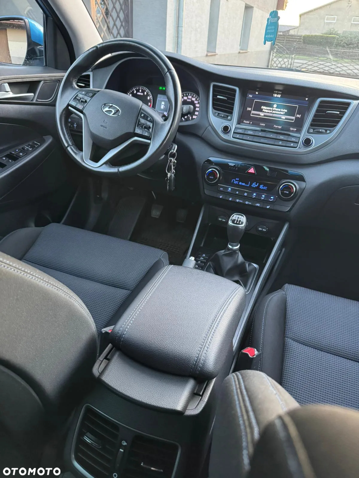 Hyundai Tucson 1.6 GDI BlueDrive Comfort 2WD - 16
