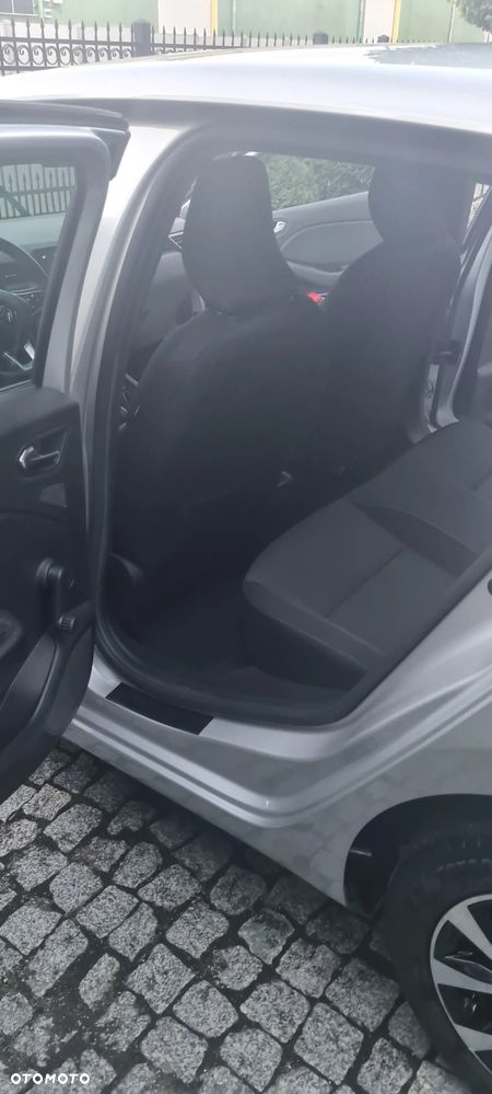 Renault Clio - 7