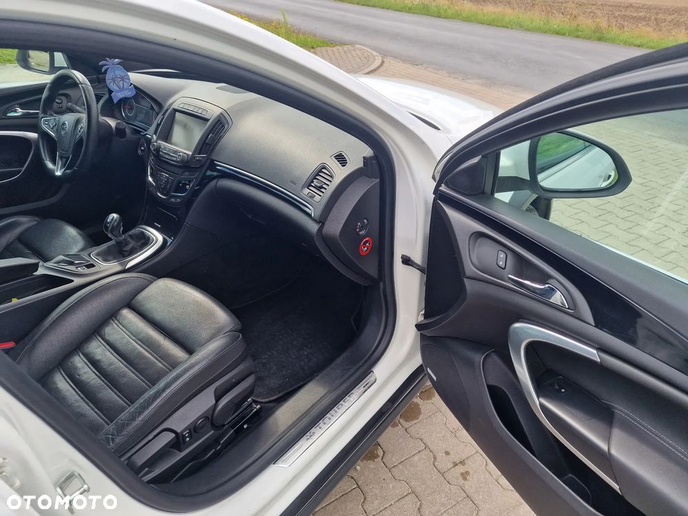 Opel Insignia 2.0 CDTI 4x4 Country Tourer ecoFLEX - 27