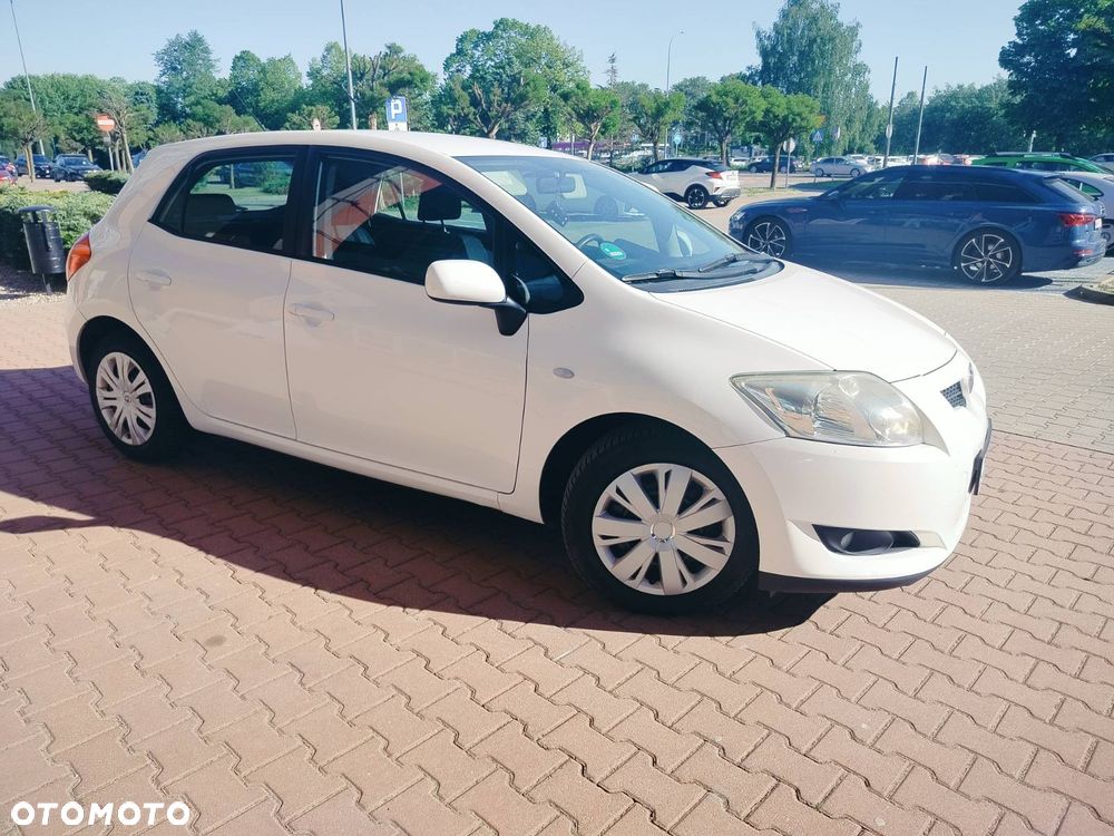 Toyota Auris 1.4 D-4D Luna - 6