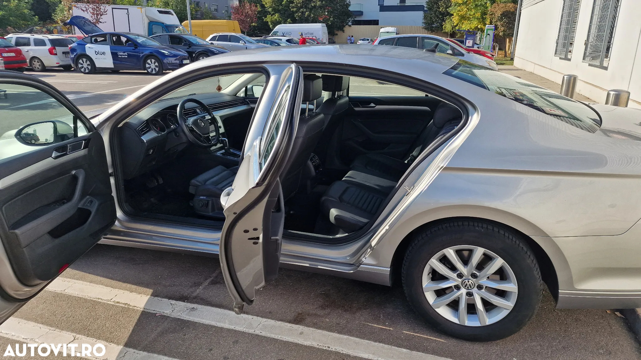 Volkswagen Passat - 8