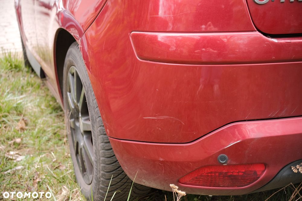 Citroën C4 HDi 90 FAP VTR - 15