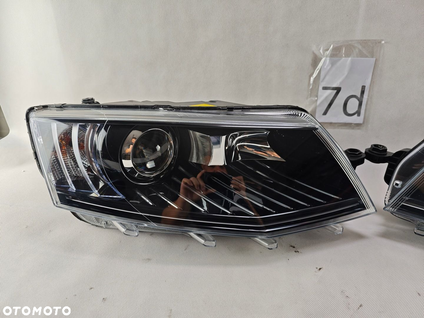 SKODA OCTAVIA III 5E1 XENON LEWY PRAWY SKRĘTNY LED LAMPA LEWA PRAWA - 3