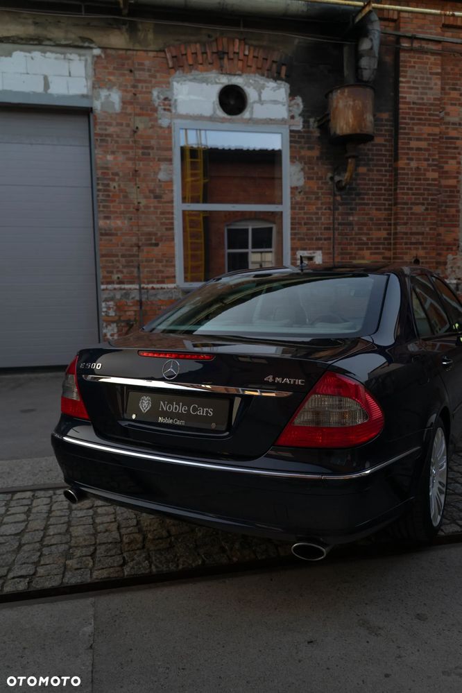 Mercedes-Benz Klasa E 500 4-Matic Elegance - 9