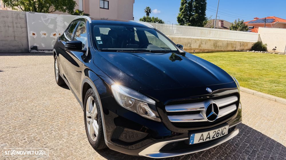 Mercedes-Benz GLA 180 (CDI) d Urban - 1