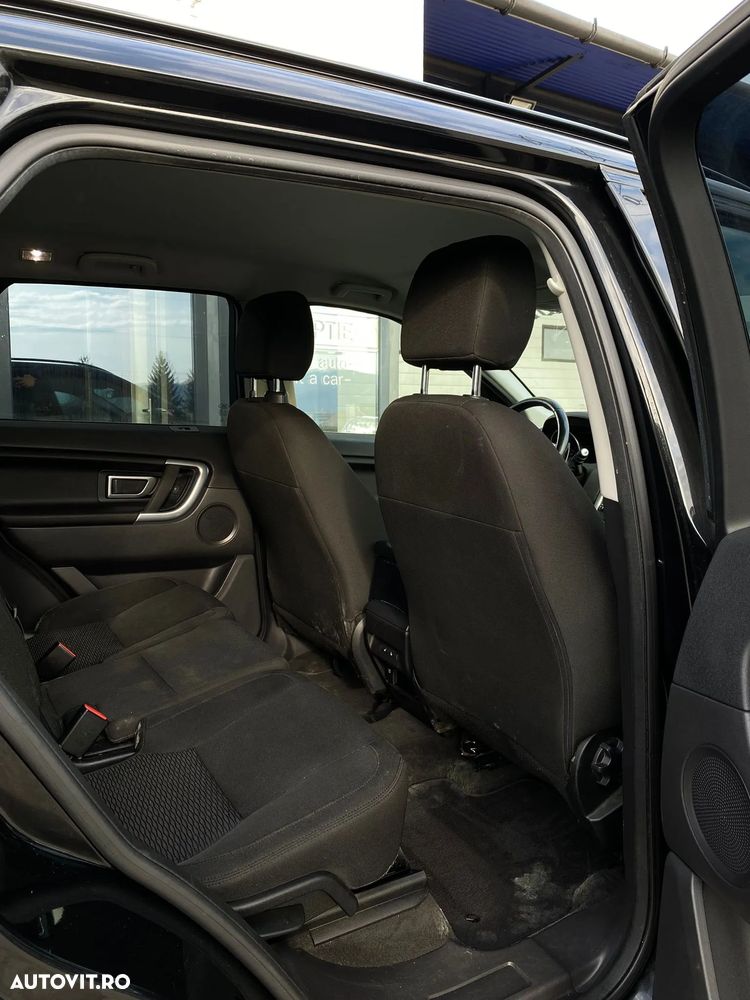 Land Rover Discovery Sport - 8