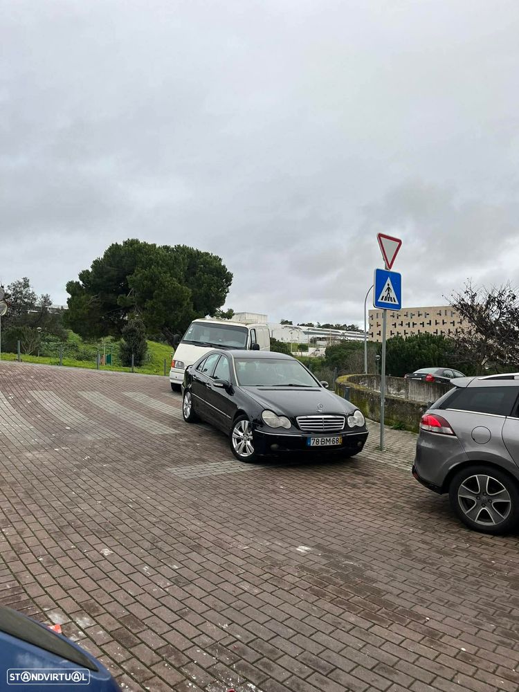 Mercedes-Benz C 220 T CDI Elegance - 2