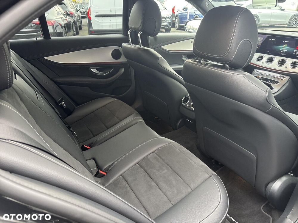 Mercedes-Benz Klasa E 220 d 4-Matic AMG - 20