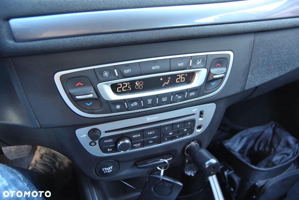 Renault Megane 1.6 16V Limited - 13