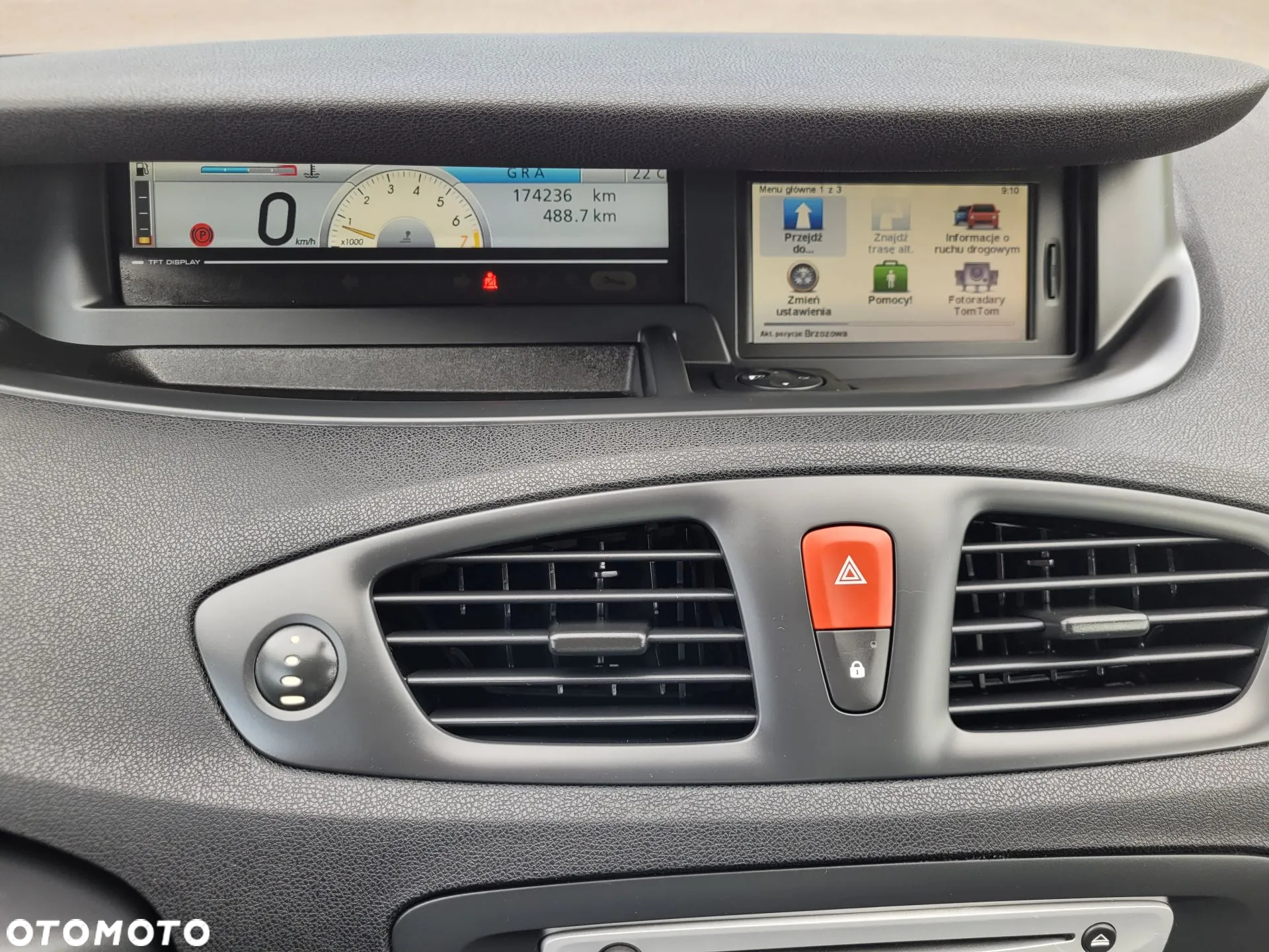 Renault Scenic - 31