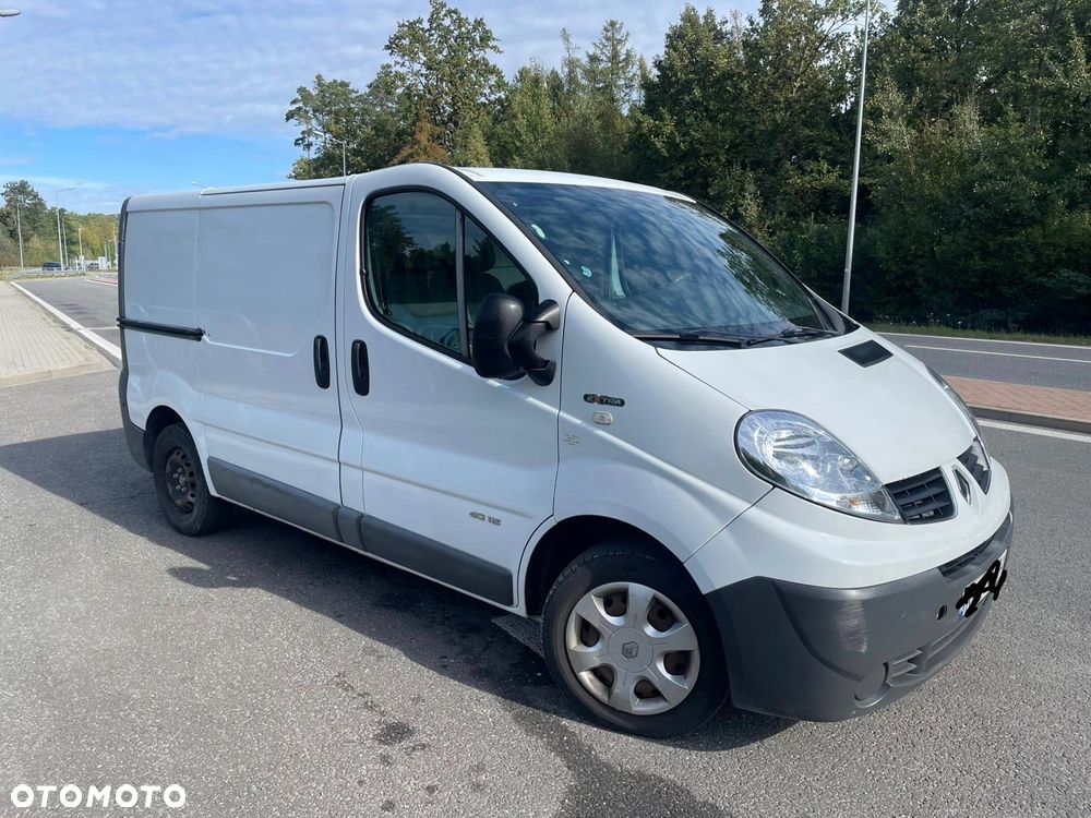 Renault Trafic - 1