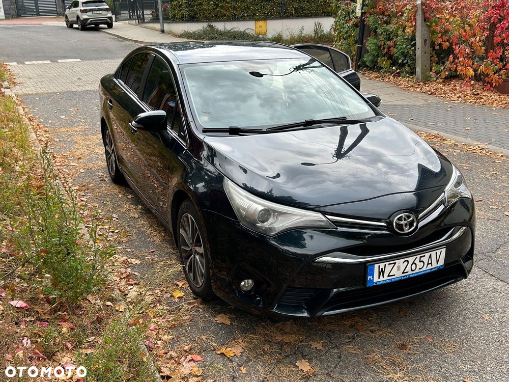 Toyota Avensis 1.8 Premium MS - 5