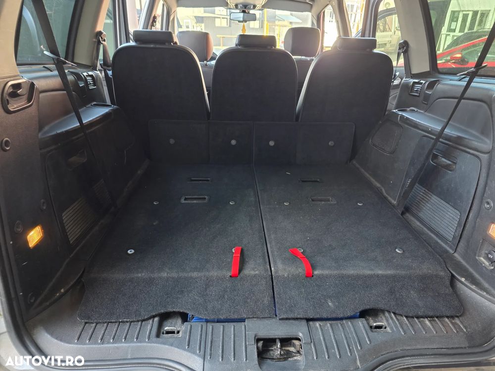 Ford Galaxy 2.0 TDCi Powershift Titanium - 12