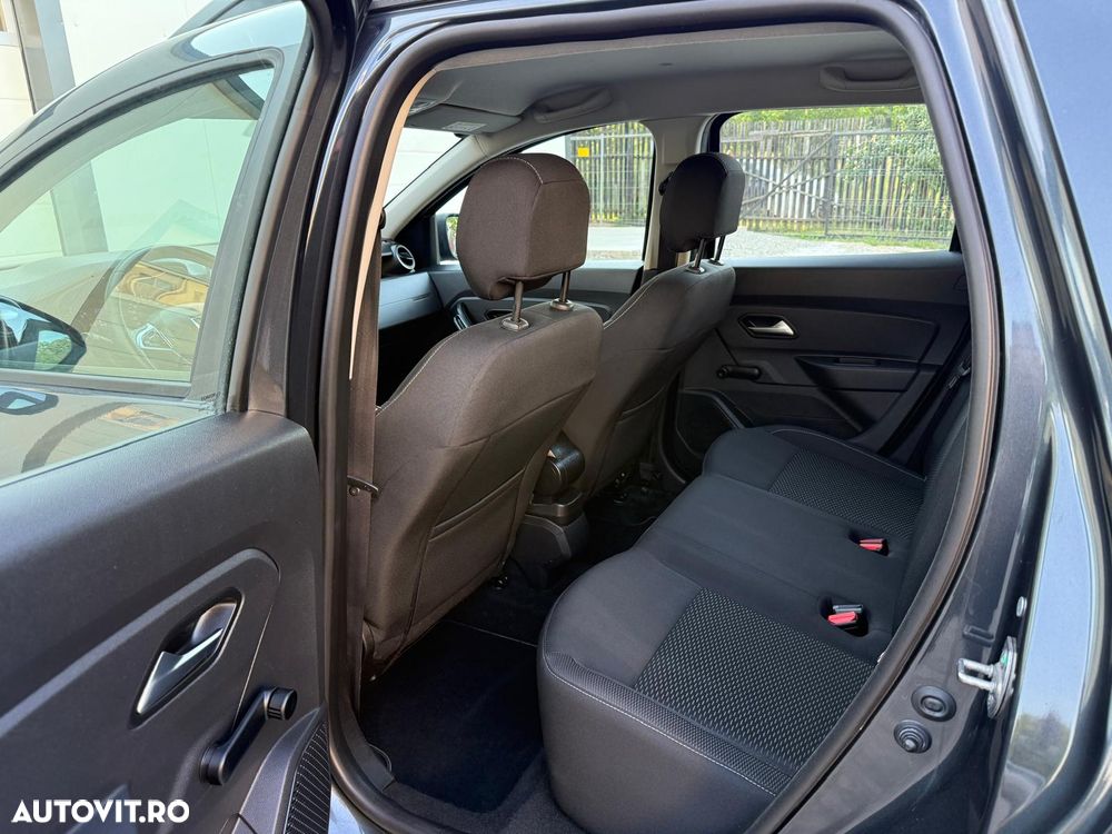 Dacia Duster 1.6 SCe 4WD Comfort - 15